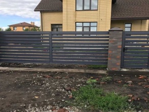 Забор жалюзи 72 метра фото в Деденево